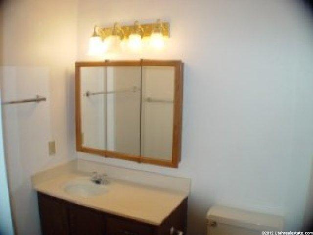 152 N Garden Park Dr, Orem, UT 84057 — photo 2