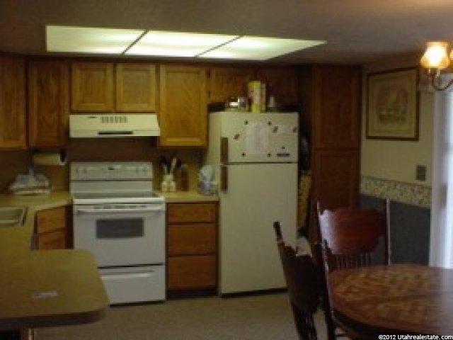 4621 S 3700 W, Roy, UT 84067 — photo 2