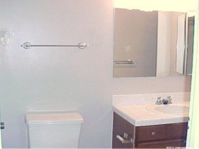 666 E Williamsburg Park, Sandy, UT 84070 — photo 5