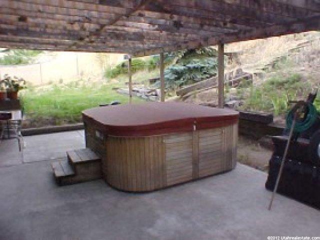 1382 Stanley Dr, Sandy, UT 84093 — photo 5