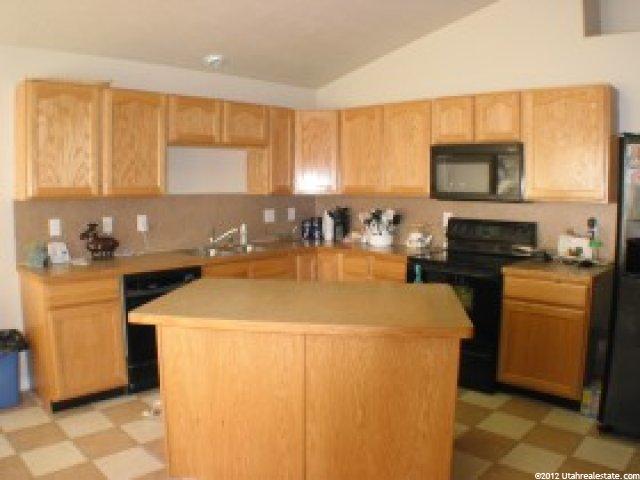 5136 S 5500 W, Hooper, UT 84315 — photo 2