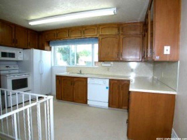 1374 Maple Dr, Logan, UT 84321 — photo 2
