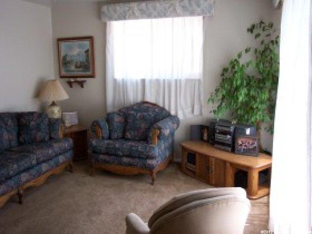 2020 W 6075 S, Roy, UT 84067 — photo 5