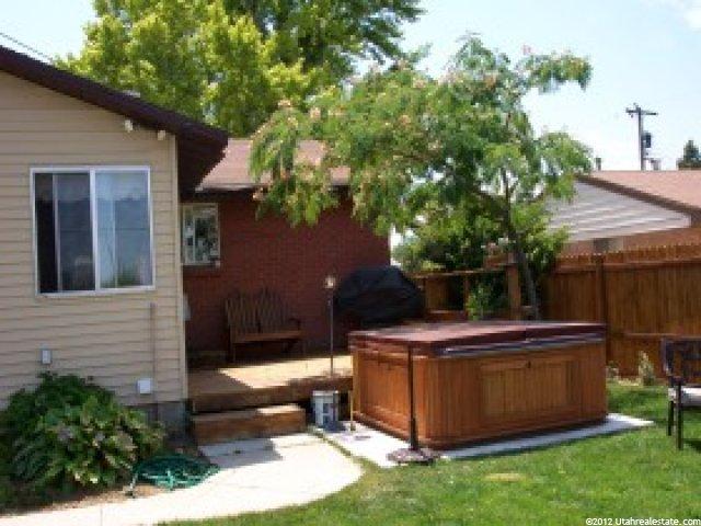 2020 W 6075 S, Roy, UT 84067 — photo 6