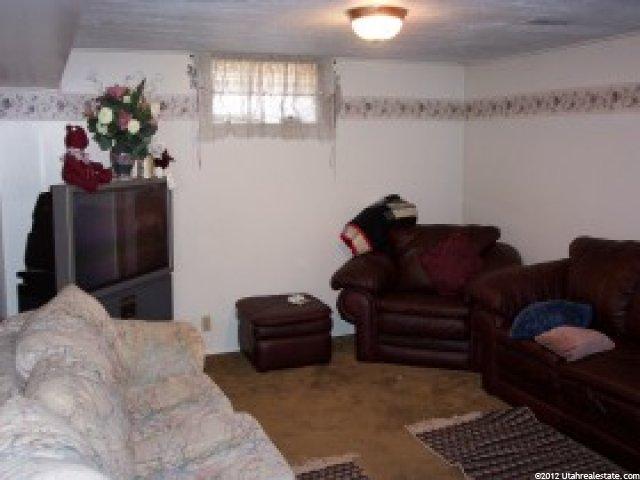 2020 W 6075 S, Roy, UT 84067 — photo 8