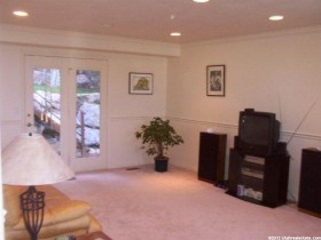 5048 Charenton Cv, Ogden, UT 84403 — photo 4