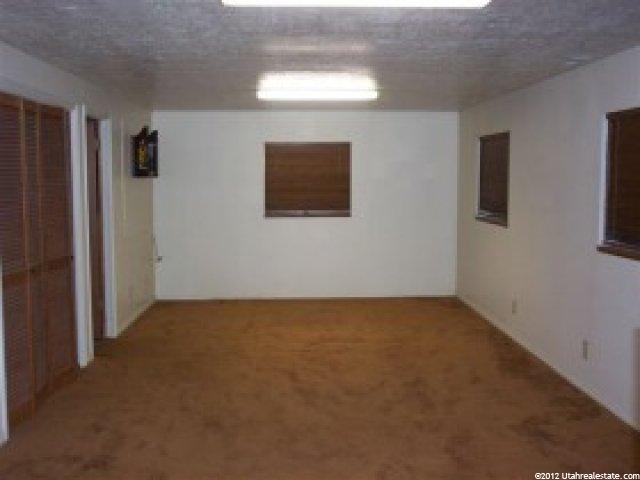 1624 Hayes Dr, Layton, UT 84040 — photo 5