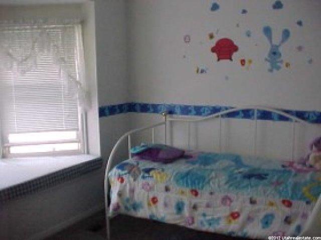 106 W 1850 N, Sunset, UT 84015 — photo 3