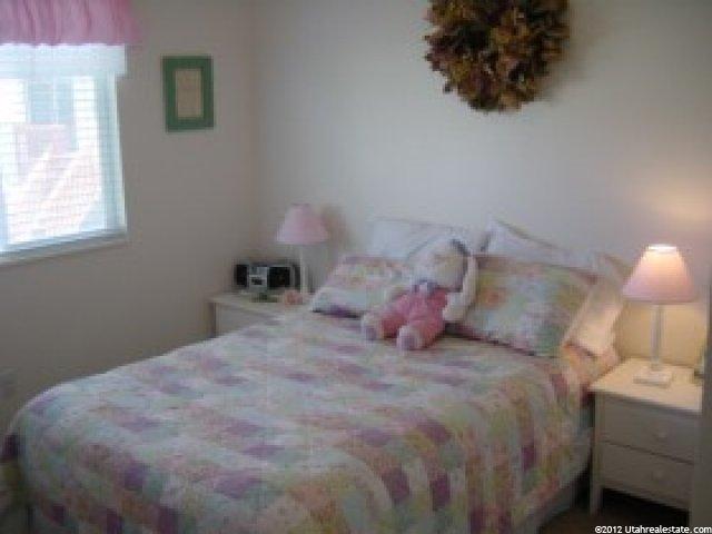 402 S 1060 W, Logan, UT 84321 — photo 4