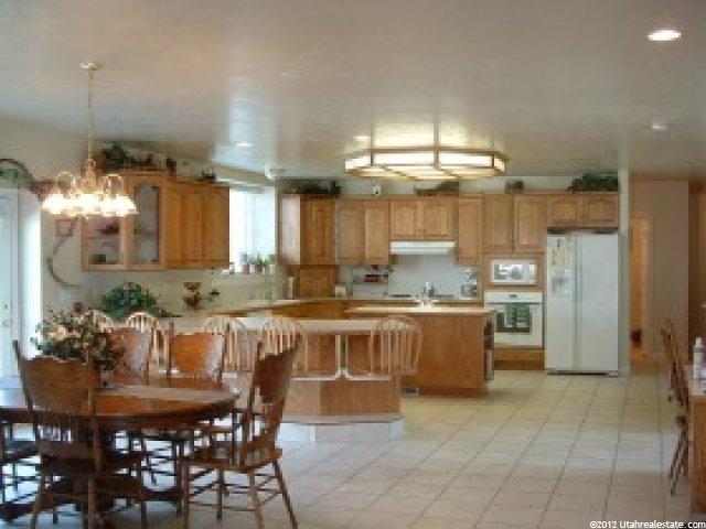 1680 Harvey Rd, Fruit Heights, UT 84037 — photo 3