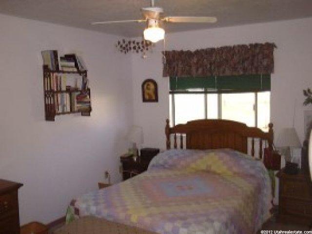 4258 S 2900 W, Roy, UT 84067 — photo 4