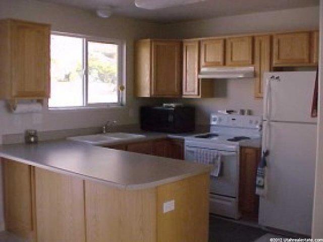 1364 Chilly Peak Dr, Ogden, UT 84404 — photo 5