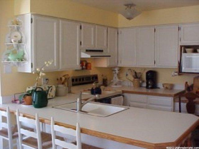 11254 S 1760 E, Sandy, UT 84092 — photo 2