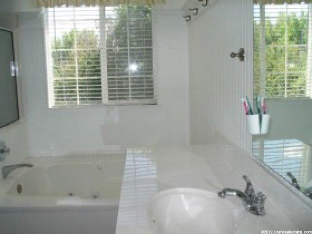 625 Ramsgate Rd, Farmington, UT 84025 — photo 4