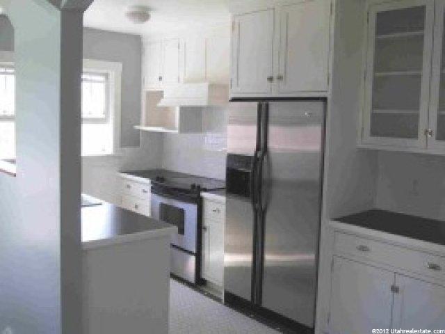 203 S 400 E, Copperton, UT 84006 — photo 2