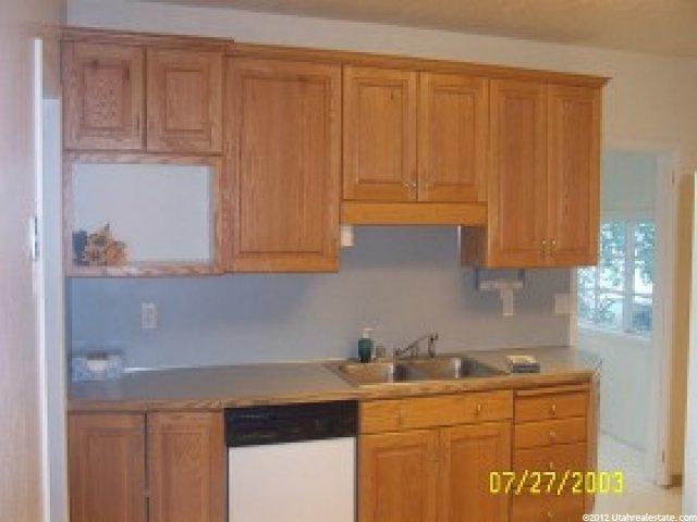 8440 S 115 E, Sandy, UT 84070 — photo 3
