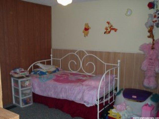 1989 N 450 W, Sunset, UT 84015 — photo 5