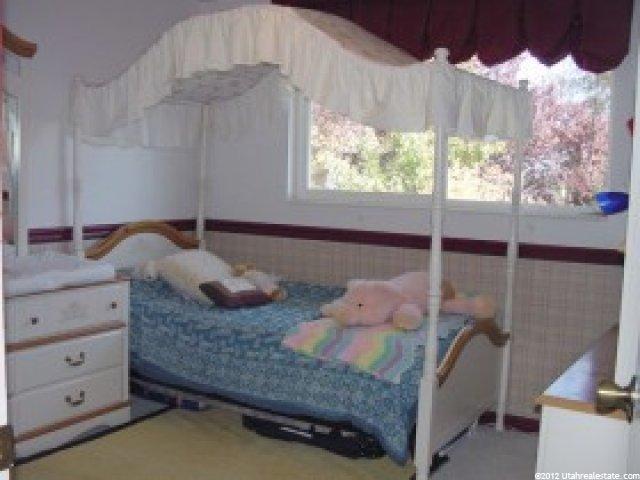 359 E 650 S, Kaysville, UT 84037 — photo 4