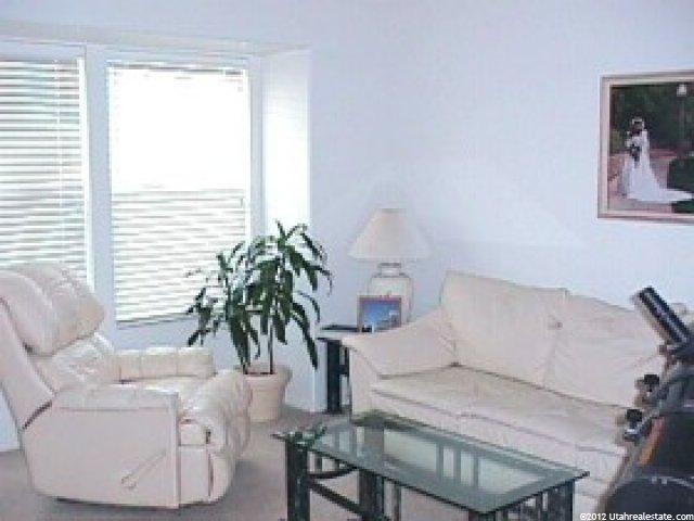 38 W 2350 N, Layton, UT 84041 — photo 4