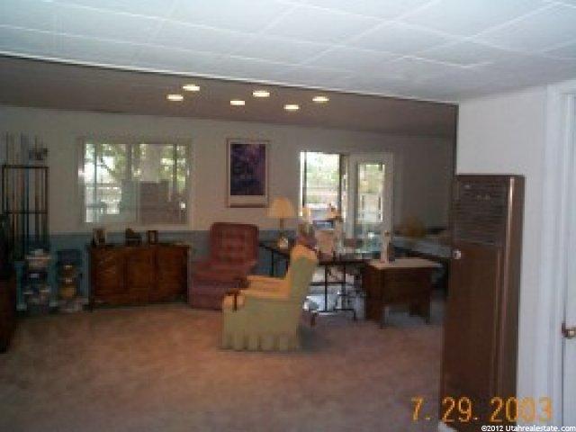 906 S 750 E, Bountiful, UT 84010 — photo 7