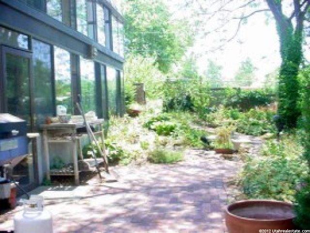 906 S 750 E, Bountiful, UT 84010 — photo 8
