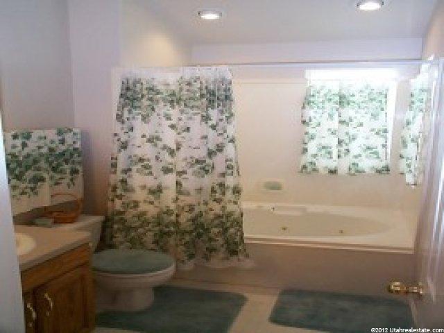 722 W 2175 N, Layton, UT 84041 — photo 3
