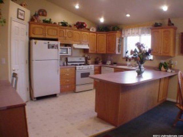 595 W 2775 S, Nibley, UT 84321 — photo 5