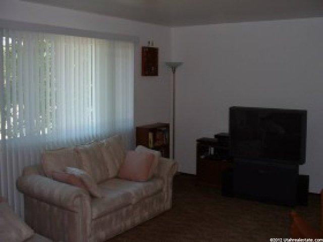 567 Pico St, Sandy, UT 84070 — photo 2