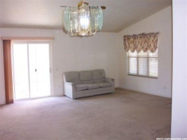 538 Downs Dr, Ogden, UT 84404 — photo 4