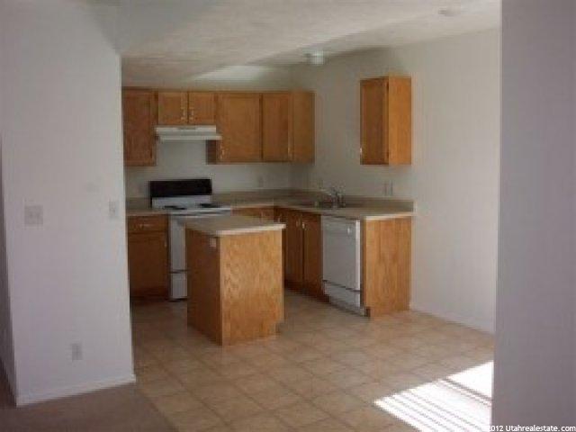 650 S Century Dr, Ogden, UT 84404 — photo 3