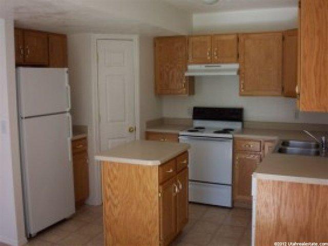 650 S Century Dr, Ogden, UT 84404 — photo 4