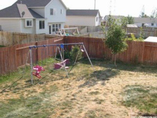181 W 2050 S, Clearfield, UT 84015 — photo 3