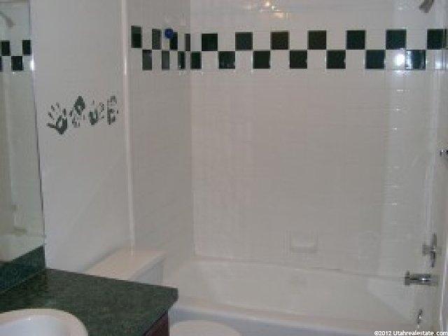 181 W 2050 S, Clearfield, UT 84015 — photo 8