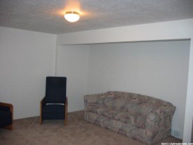 533 S 450 E, Clearfield, UT 84015 — photo 7