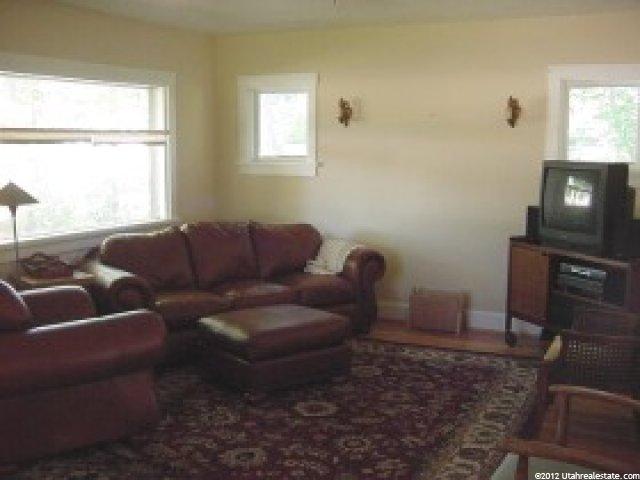460 S 600 E, River Heights, UT 84321 — photo 3
