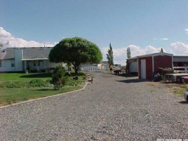 424 W 3560 N, Erda, UT 84074 — photo 5
