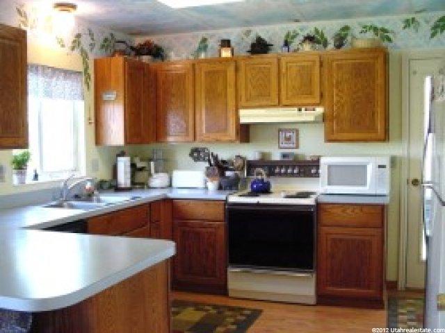 571 S 2925 W, Syracuse, UT 84075 — photo 4