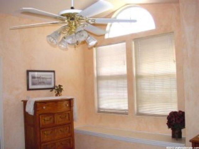 571 S 2925 W, Syracuse, UT 84075 — photo 5