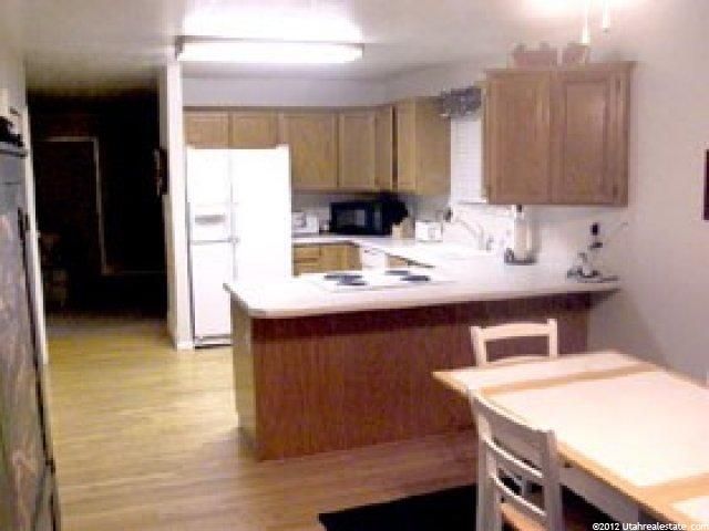 642 W 3600 S, Bountiful, UT 84010 — photo 2