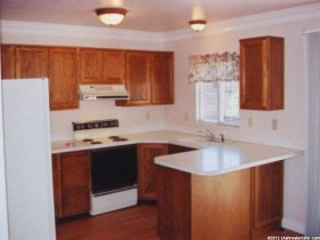 241 E 2025 S, Clearfield, UT 84015 — photo 4