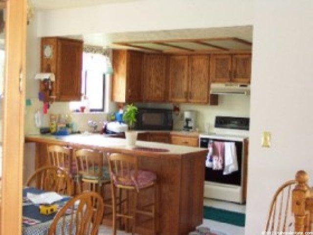 1011 W 450 S, Layton, UT 84041 — photo 8