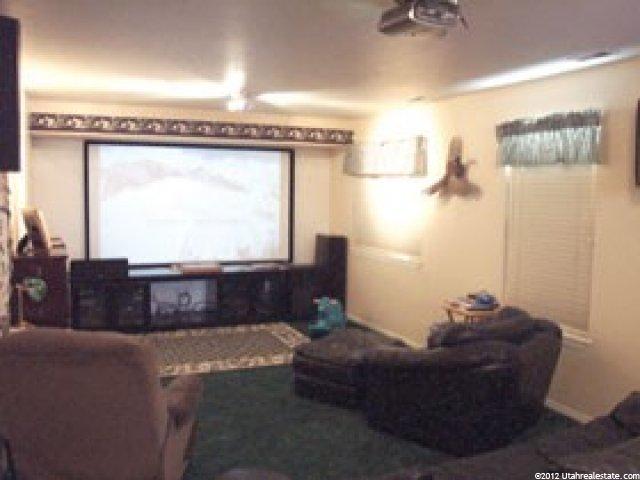 664 Abbotts Ford Ln, Sandy, UT 84070 — photo 4