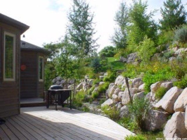 2131 Kays Creek Dr, Layton, UT 84040 — photo 3