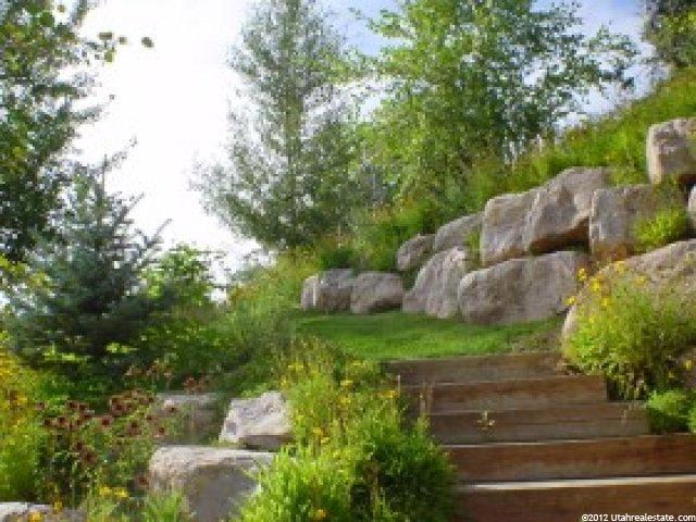 2131 Kays Creek Dr, Layton, UT 84040 — photo 4
