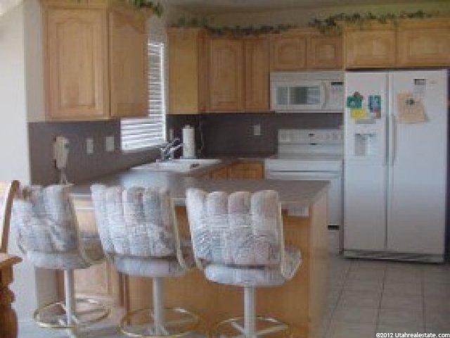 221 E 2525 S, Clearfield, UT 84015 — photo 7