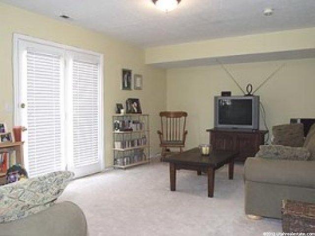 976 Merewood Ct, Sandy, UT 84094 — photo 5