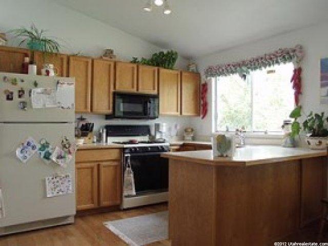 5961 Tumerick Ct, Kearns, UT 84118 — photo 3