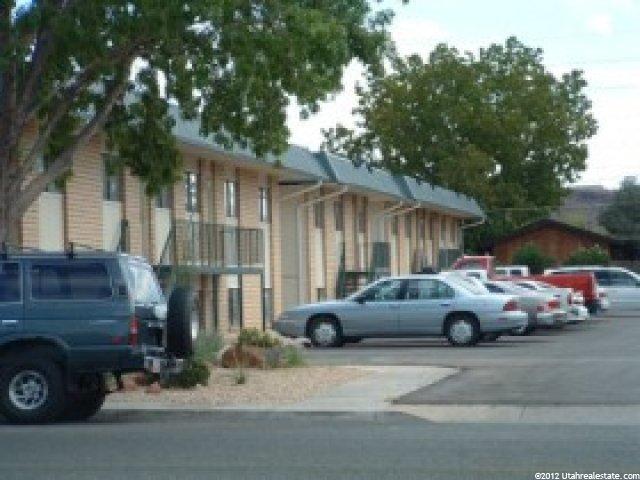 495 S 900 E, St. George, UT 84770 — photo 2