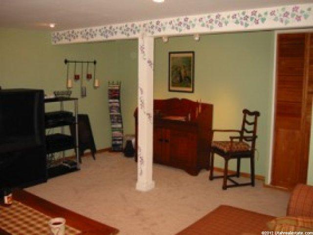 379 E 6270 S, Murray, UT 84107 — photo 5