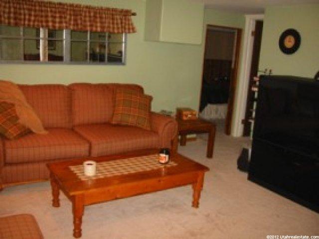 379 E 6270 S, Murray, UT 84107 — photo 6